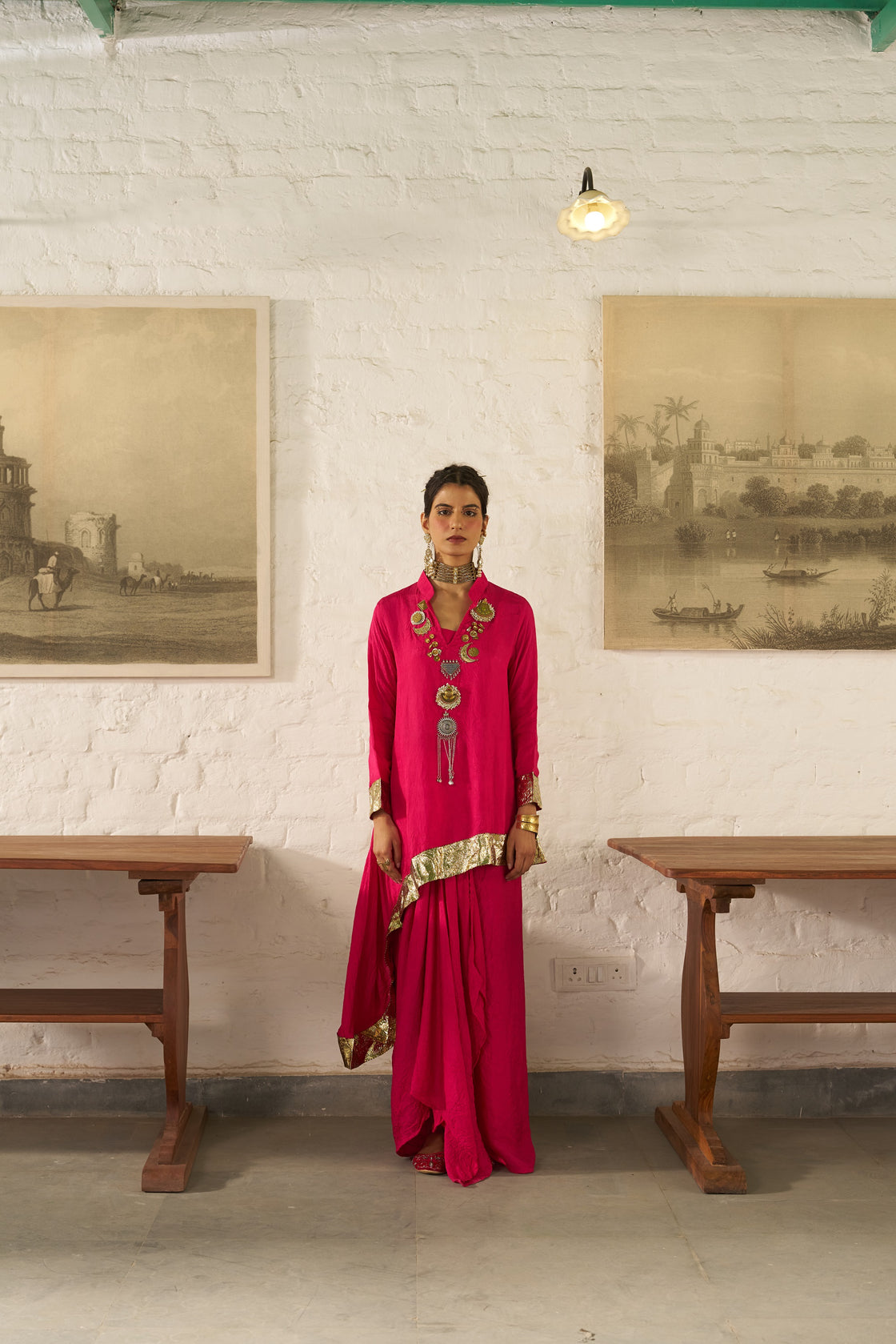 Asymmetric Kali Kurta Set