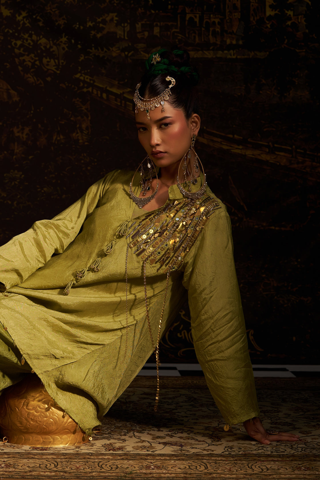V- Tunic Set